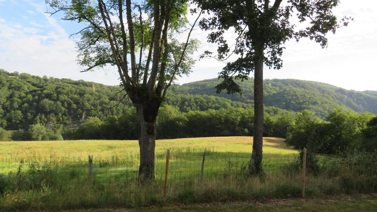 Bed & Breakfast Chalets Lavaux Pouzol